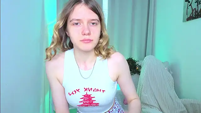MilanaRayy Adlı Modelin Canlı XXX Sohbeti