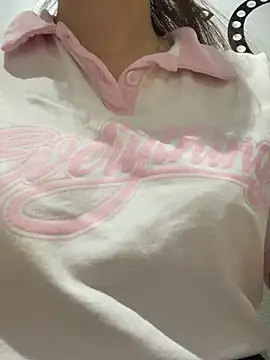 Aiko----n Live XXX chat