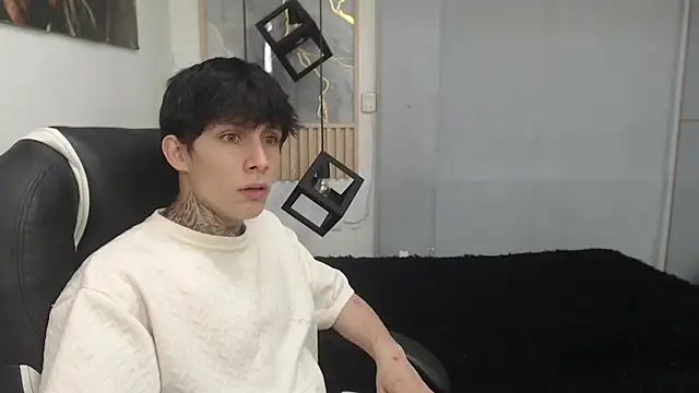 Chat +18 de Cry_thereal ao vivo