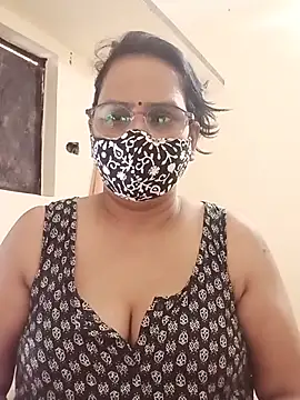 Payal-bhabhi07's Live XXX Chat