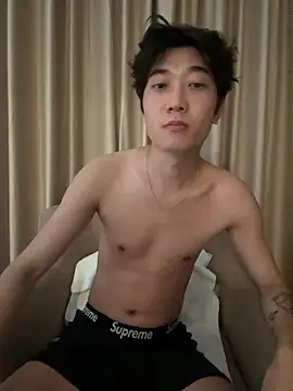Онлайн чат XXX YourBadboy718