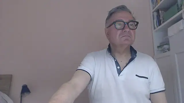 YOU6me Live XXX-Chat