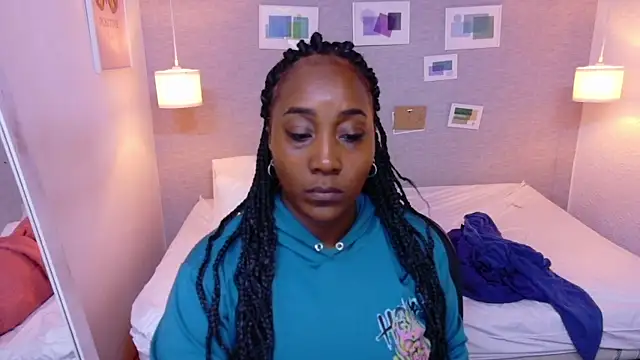 kiara_evanss' Live XXX Chat