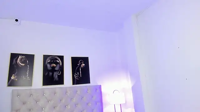 naomy_68 live XXX chat