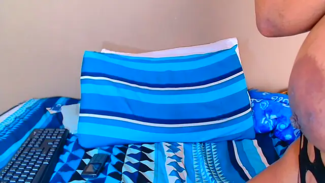 צ'אט XXX בשידור חי של MISSJY