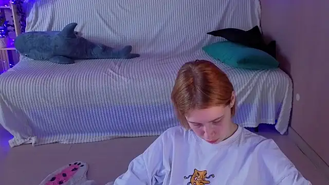 two_gerls_here XXX чат на живо