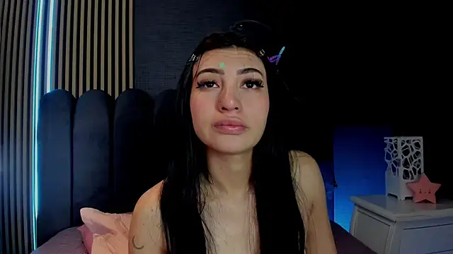 צ'אט XXX בשידור חי של Nicolette_ks_