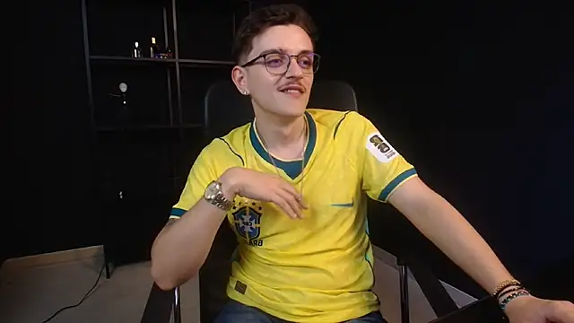 Chat XXX en directo de FelixStarkk