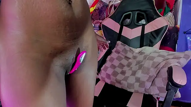 Chat XXX ao vivo de Shantall_ks
