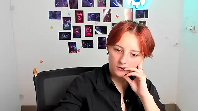 Dilara_Kiss_ Adlı Modelin Canlı XXX Sohbeti