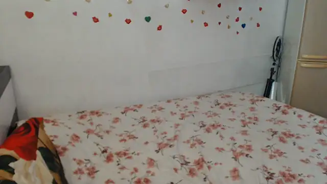 Lilia4joy Adlı Modelin Canlı XXX Sohbeti
