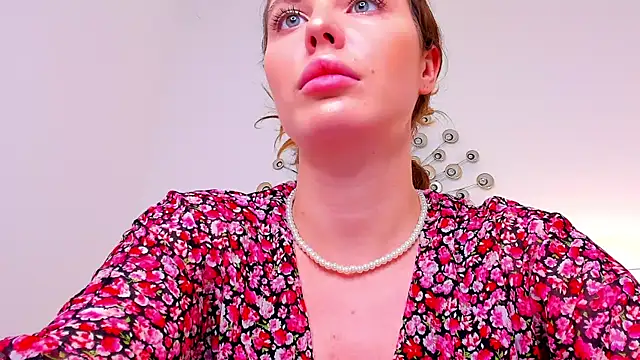 MonaRicci Adlı Modelin Canlı XXX Sohbeti