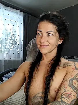 XXX chat uživo modela Cute____Girl