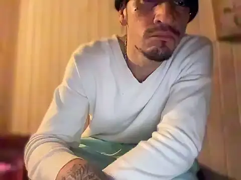 badboy366 – Naživo XXX chat