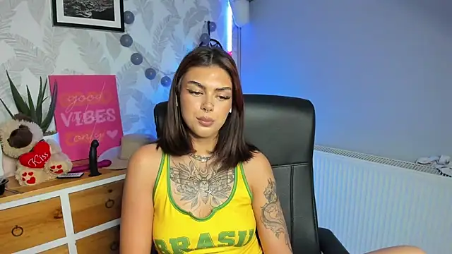 Nova_SIN's Live XXX Chat