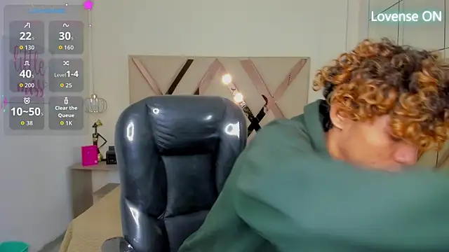 Anyelo_Twinkn Live XXX chat