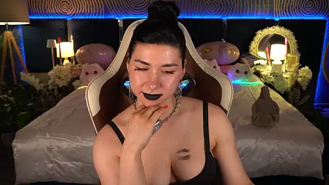 Chat XXX en directo de EmilyCandyy