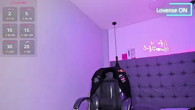 Czat XXX na żywo – scarletcherry18