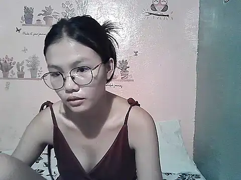 ClassyCrushpinay's Live XXX Chat