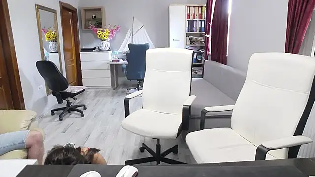Dajla élő XXX-chatje