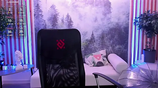 Онлайн чат XXX KeytSilvas