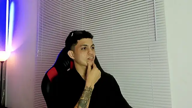 cameron_lux77 Live XXX-Chat