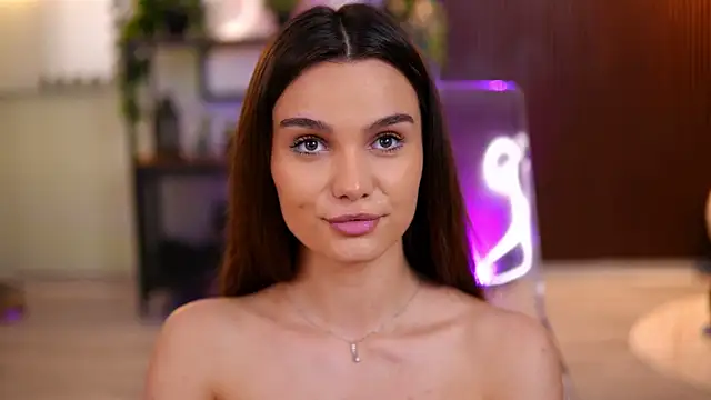 Živý XXX chat Lena_Laurent