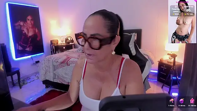 XXX chat uživo modela RubyStrome