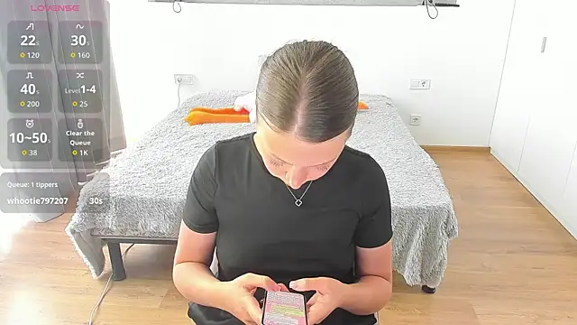 Kitkatvel's Live XXX Chat