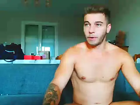 Chatroom XXX en direct de Elkafit28