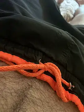 XXX chat uživo modela MuzzyFacing