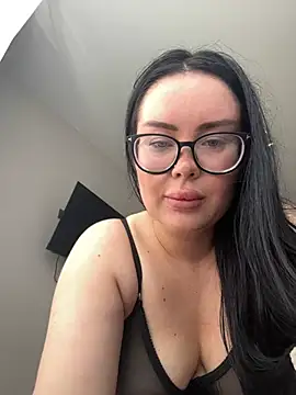 XXX chat uživo modela Peach_Doll