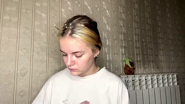 XXX chat uživo modela KimWarner