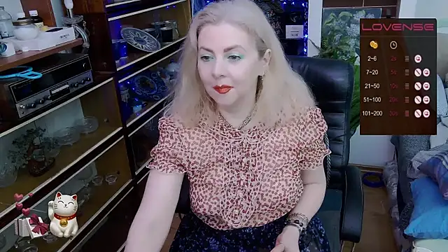 Delicecat 网络视讯表演