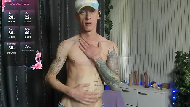 James2Inked Chat XXX live