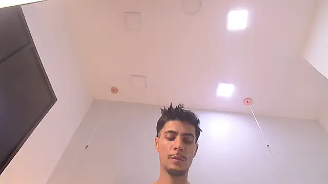 IzanDupondn Live XXX chat