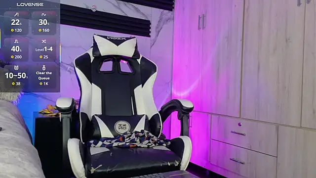 Saimonvela Chat XXX in diretta