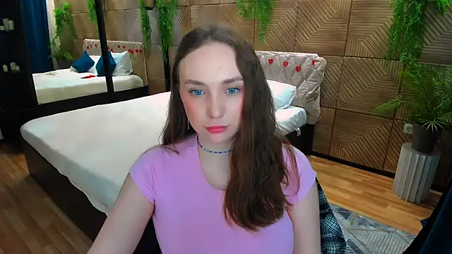 TrueReincarnation – Naživo XXX chat