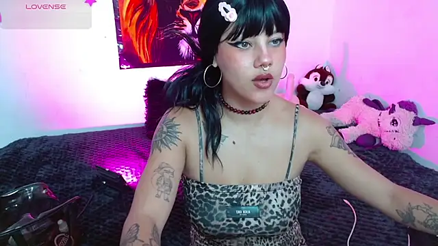 Chat XXX ao vivo de Divinejewel69