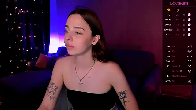 Chat XXX ao vivo de CharliGrace_