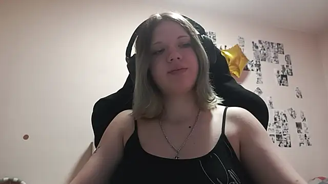 Chat XXX ao vivo de ViolettaCatechini