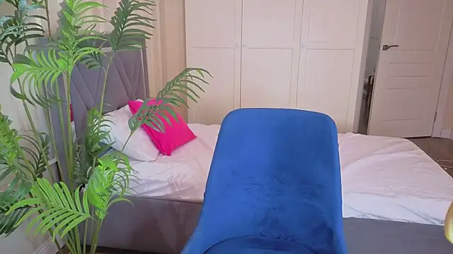 XXX chat uživo modela NoraBlake