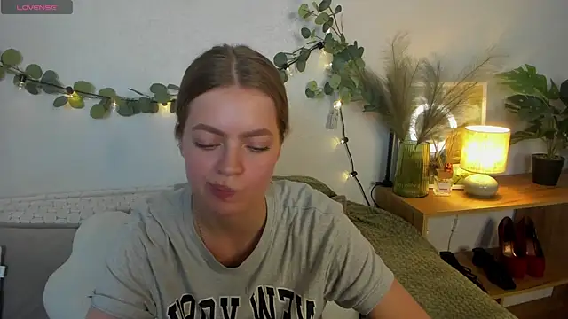 Chat XXX ao vivo de HoneyEmilly