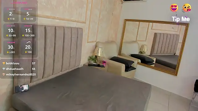 Katejordan's Live XXX Chat