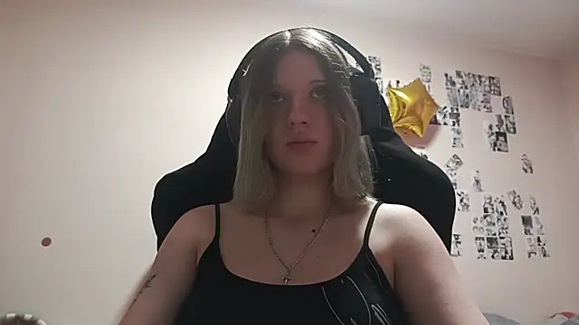 Chat XXX ao vivo de ViolettaCatechini