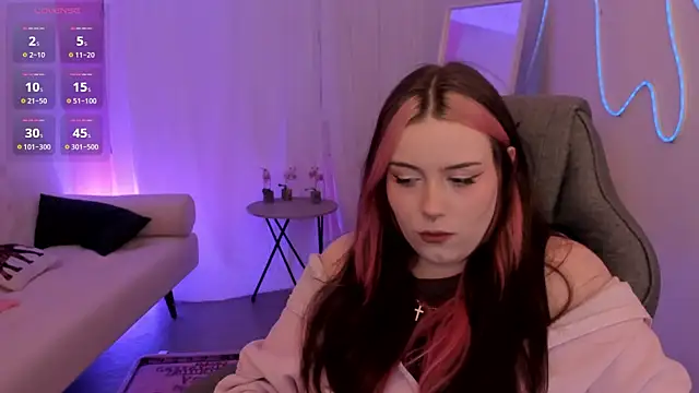 CoraMiel Chat XXX live