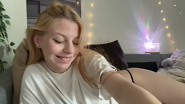 Fanny_Fresh's Live XXX Chat