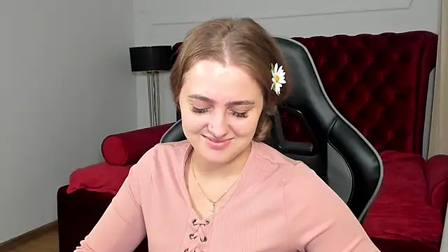 EllaBells' Live XXX Chat