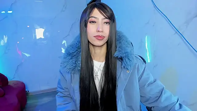 LilithCooperr_ Adlı Modelin Canlı XXX Sohbeti