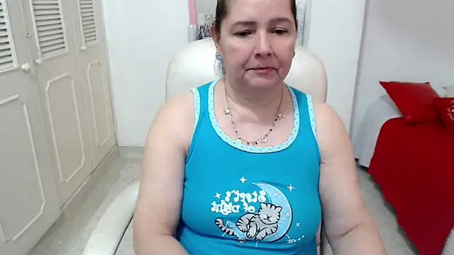 Chatroom XXX en direct de leonela_69